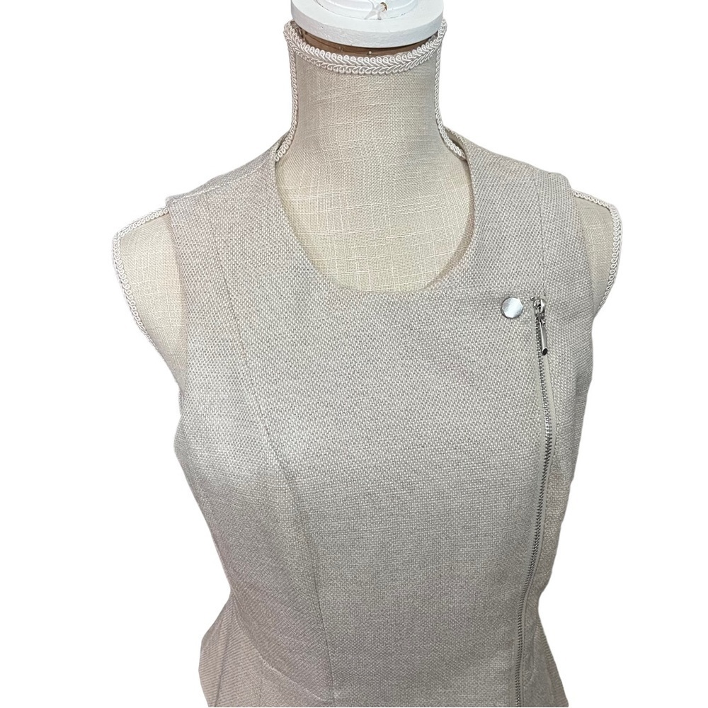 White House Black Market Beige Neutral Tweed Bodice Top Sz 4 Peplum Hem Full Zip - Picture 2 of 15